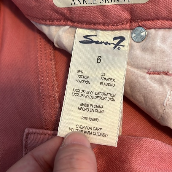 Seven7 Mid Rise Ankle Skinny Jean Pink Size 6 NWOT - Picture 3 of 6